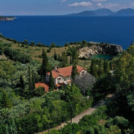 Vkastri Aparthotel Vasiliki  Ngoại thất bức ảnh