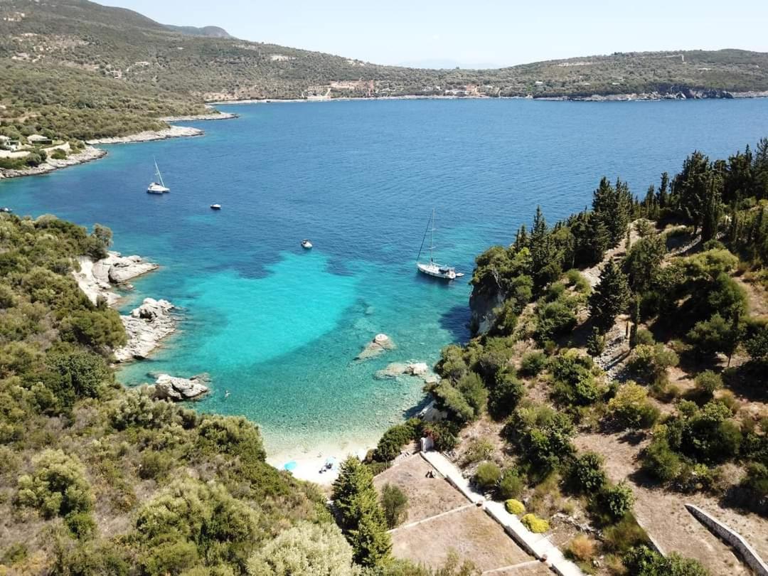 Vkastri Aparthotel Vasiliki  Ngoại thất bức ảnh
