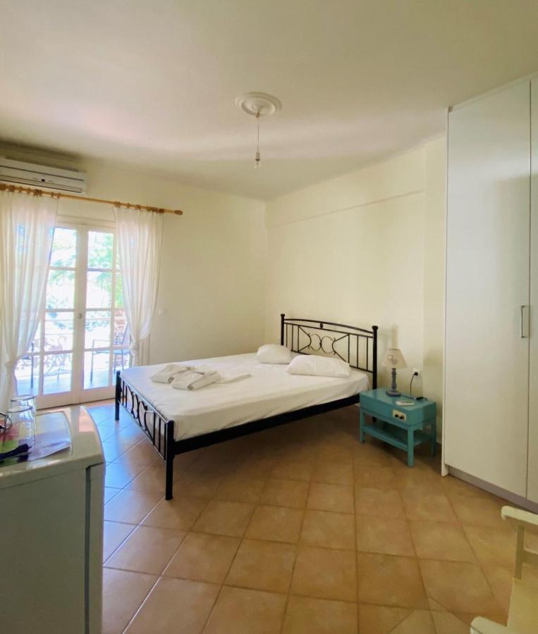Vkastri Aparthotel Vasiliki  Phòng bức ảnh