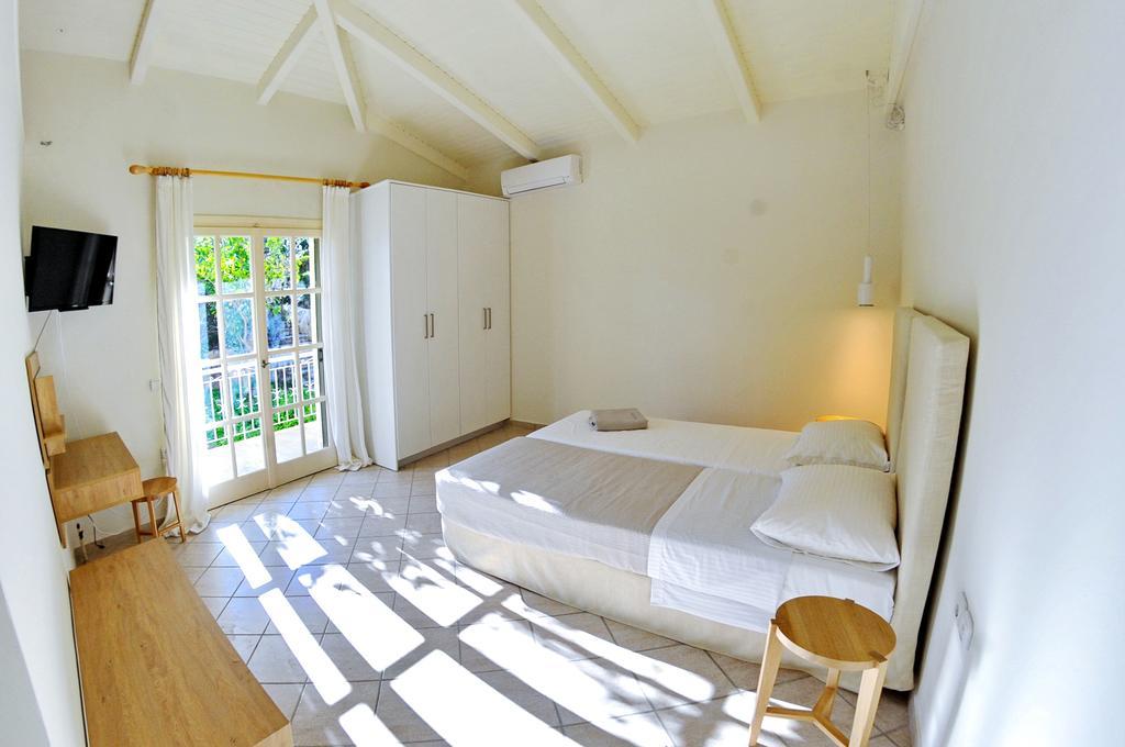 Vkastri Aparthotel Vasiliki  Phòng bức ảnh